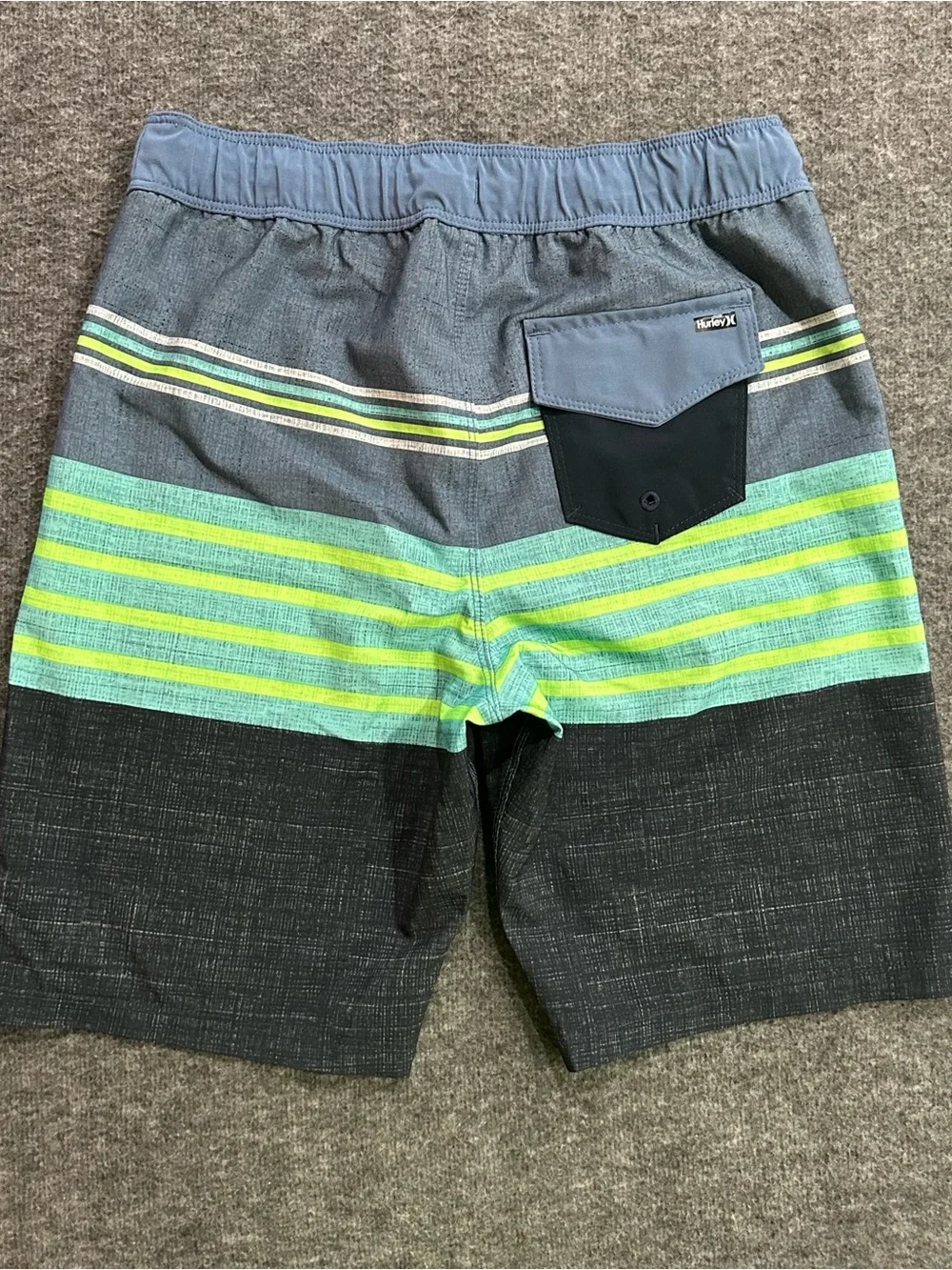 Hurley Boys 7/8 Board Shorts Swim Trunks Blue Green Striped Brief Liner